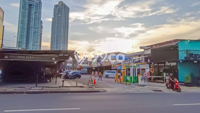 Rumah Elit Akses Mudah di Jakarta Selatan Rumah Elit Akses Mudah di Jakarta Selatan