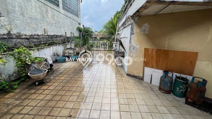 Rumah Eksklusif Dijual LT 610m2 di Tebet, Jakarta Selatan Rumah Eksklusif Dijual LT 610m2 di Tebet, Jakarta Selatan