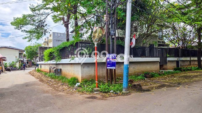 Dijual Hunian Mewah dengan Fasilitas Sekitar Lengkap di Pulo Gadung, Jakarta Timur Dijual Hunian Mewah dengan Fasilitas Sekitar Lengkap di Pulo Gadung, Jakarta Timur