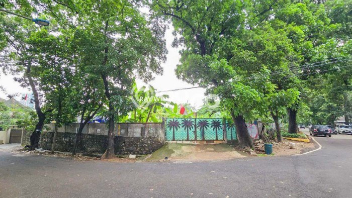 Kavling Tanah di Kebayoran Baru Dijual Luas 1638m2 Legalitas SHM Kavling Tanah di Kebayoran Baru Dijual Luas 1638m2 Legalitas SHM