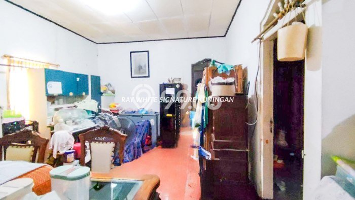 Hunian Mewah LB 200m2 Siap Pakai Desain Elegan di Duren Tiga, Jakarta Selatan Hunian Mewah LB 200m2 Siap Pakai Desain Elegan di Duren Tiga, Jakarta Selatan