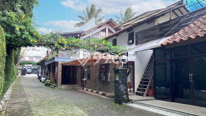 Dijual Hotel Kawasan , Luas 1m2m², Area Berkembang, Mainroad Dijual Hotel Kawasan , Luas 1m2m², Area Berkembang, Mainroad