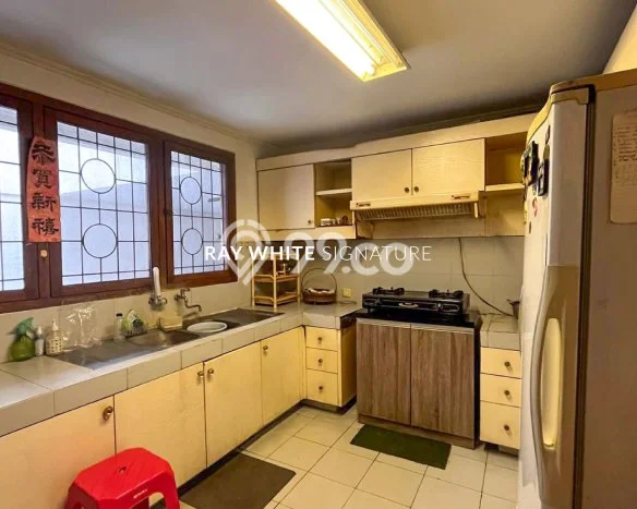 Rumah Luxury Modern Siap Huni di Pondok Indah Jakarta Selatan Rumah Luxury Modern Siap Huni di Pondok Indah Jakarta Selatan