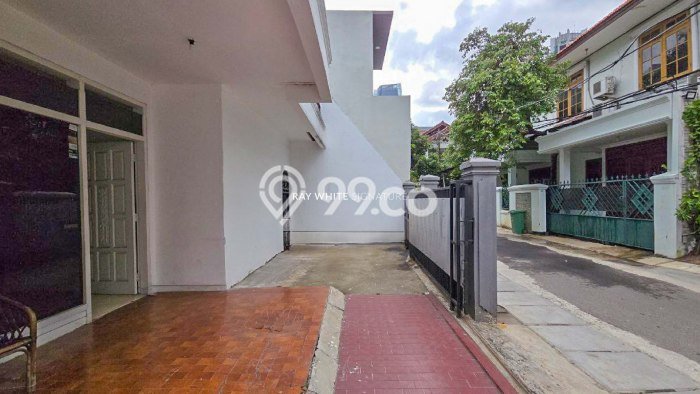Dijual Rumah Mewah Megah Dengan View Cantik di Setiabudi, Jakarta Selatan Dijual Rumah Mewah Megah Dengan View Cantik di Setiabudi, Jakarta Selatan