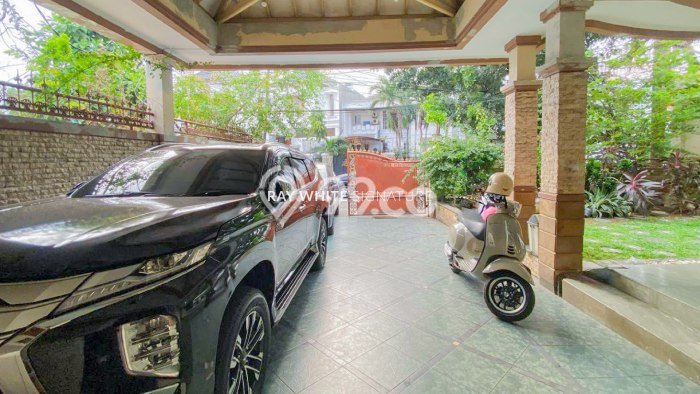 Hunian Mewah Dijual LT 840m2 di Tebet, Jakarta Selatan Hunian Mewah Dijual LT 840m2 di Tebet, Jakarta Selatan