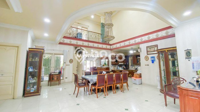 Hunian Mewah Dijual LT 840m2 di Tebet, Jakarta Selatan Hunian Mewah Dijual LT 840m2 di Tebet, Jakarta Selatan