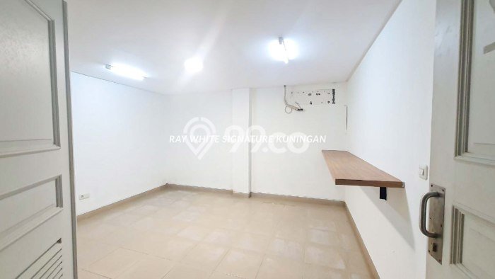 Kantor untuk Disewa di Pusat Jakarta Selatan Luas Bangunan 320m2 Kantor untuk Disewa di Pusat Jakarta Selatan Luas Bangunan 320m2