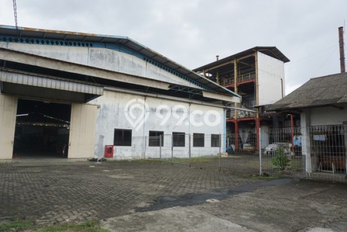 Pabrik Dijual di Jati Uwung LT 13957m2, LB 5472m2 untuk Investasi Pabrik Dijual di Jati Uwung LT 13957m2, LB 5472m2 untuk Investasi