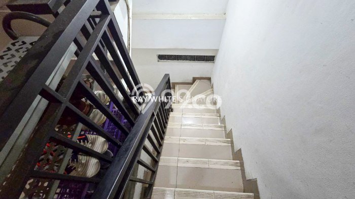 Rumah Luxury Modern Tanpa Renovasi di Setiabudi Jakarta Selatan Rumah Luxury Modern Tanpa Renovasi di Setiabudi Jakarta Selatan