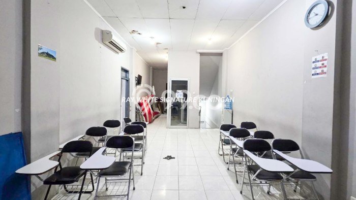 Ruko Dijual Lokasi Emas di Mampang Prapatan Luas 360m2 Ruko Dijual Lokasi Emas di Mampang Prapatan Luas 360m2