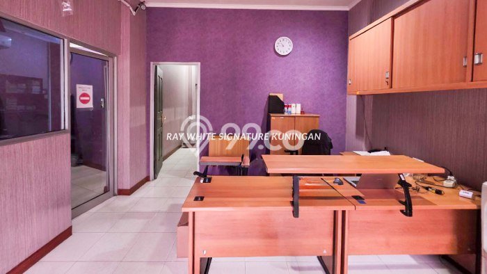 Ruko Dijual Lokasi Emas di Mampang Prapatan Luas 360m2 Ruko Dijual Lokasi Emas di Mampang Prapatan Luas 360m2