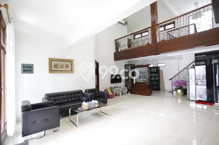 For Sale! Luxury House LT 264m2 Desain Elegan di Banjar Wijaya For Sale! Luxury House LT 264m2 Desain Elegan di Banjar Wijaya