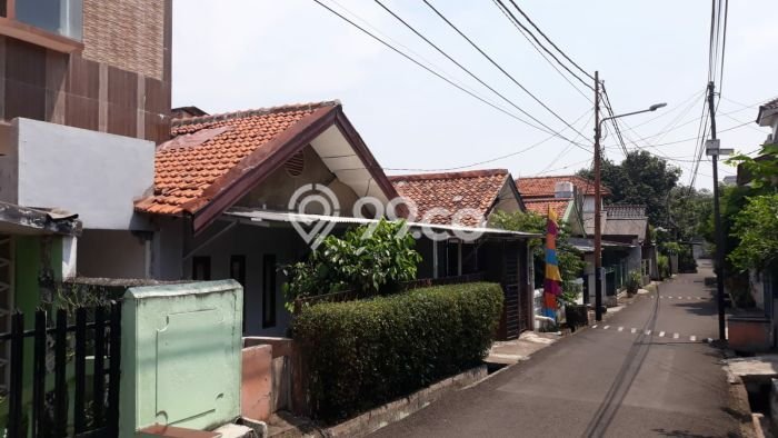 For Sale Hunian Rumah Terawat 3 KT di Bintaro, Jakarta Selatan For Sale Hunian Rumah Terawat 3 KT di Bintaro, Jakarta Selatan