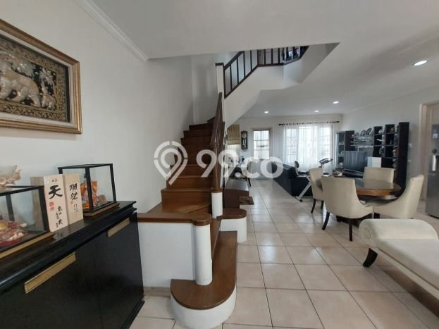 Rumah Elit LB 183m2 Siap Huni Desain Elegan di BSD Taman Provence, Tangerang Rumah Elit LB 183m2 Siap Huni Desain Elegan di BSD Taman Provence, Tangerang