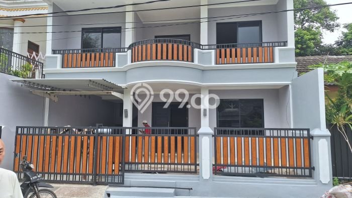 Ready to Use! Premium House LT 162m2 Desain Modern di BSD Ready to Use! Premium House LT 162m2 Desain Modern di BSD
