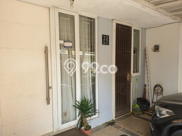 For Sale Hunian Rumah Terawat 4 Kamar di Jatikarya, Bekasi For Sale Hunian Rumah Terawat 4 Kamar di Jatikarya, Bekasi