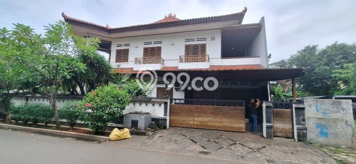 Rumah Mewah LB 450m2 Siap Pakai Desain Elegan di Pondok Kelapa, Jakarta Timur Rumah Mewah LB 450m2 Siap Pakai Desain Elegan di Pondok Kelapa, Jakarta Timur
