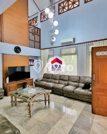 Ready to Use! Premium House LT 750m2 Desain Elegan di Pondok Indah Ready to Use! Premium House LT 750m2 Desain Elegan di Pondok Indah