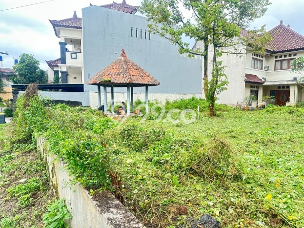 Tanah Strategis Dijual di Ciputat Timur Tangerang Selatan 431m2 Tanah Strategis Dijual di Ciputat Timur Tangerang Selatan 431m2