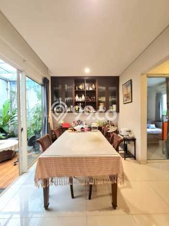 Jual Rumah Mewah Megah Dengan View Eksklusif di Lebak Bulus, Jakarta Selatan Jual Rumah Mewah Megah Dengan View Eksklusif di Lebak Bulus, Jakarta Selatan