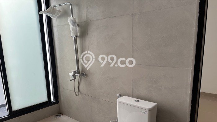 Rumah 4 Kamar di Pusat Kota Bintaro, Tangerang Selatan - Harga Menarik Rumah 4 Kamar di Pusat Kota Bintaro, Tangerang Selatan - Harga Menarik