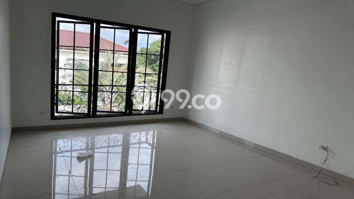 Ready to Use! Premium House LT 256m2 Desain Modern di Lebak Bulus Ready to Use! Premium House LT 256m2 Desain Modern di Lebak Bulus