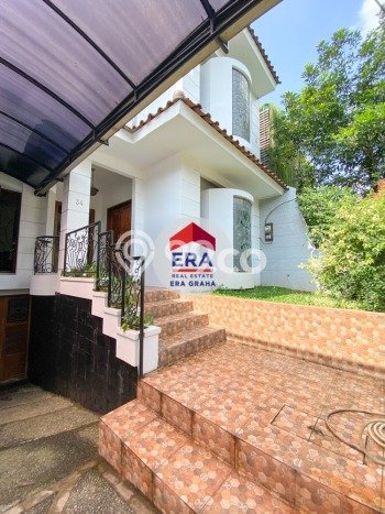 Jual Rumah Mewah Elegan Dengan View Cantik di Pondok Indah, Jakarta Selatan Jual Rumah Mewah Elegan Dengan View Cantik di Pondok Indah, Jakarta Selatan