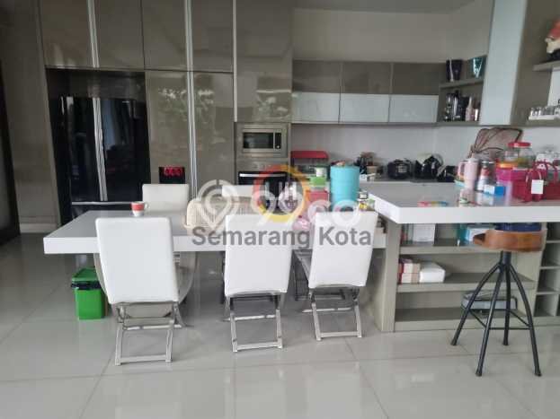 Siap Huni Rumah Mewah 4 Kamar di Banyumanik Dekat ke Mana Pun Siap Huni Rumah Mewah 4 Kamar di Banyumanik Dekat ke Mana Pun