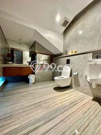 Hunian Mewah Siap Huni LT 816m2 di Kebayoran Baru, Jakarta Selatan Hunian Mewah Siap Huni LT 816m2 di Kebayoran Baru, Jakarta Selatan