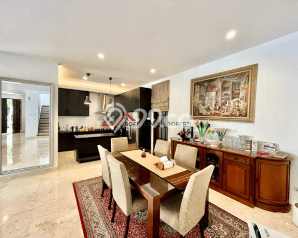 For Sale! Luxury House LT 425m2 Desain Elegan di Kemang For Sale! Luxury House LT 425m2 Desain Elegan di Kemang