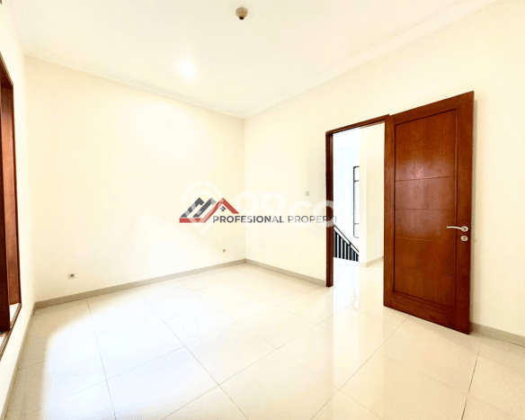 Rumah Eksklusif Siap Huni LT 128m2 di Jagakarsa, Jakarta Selatan Rumah Eksklusif Siap Huni LT 128m2 di Jagakarsa, Jakarta Selatan