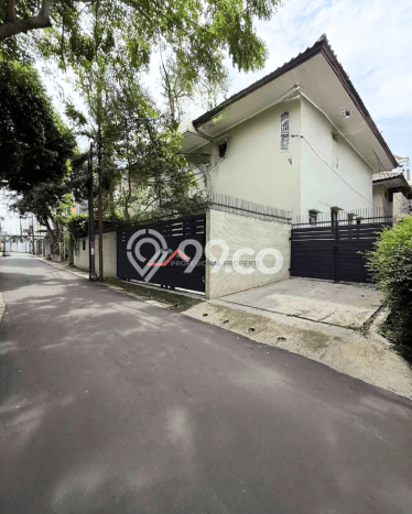 Dijual Rumah Premium dengan Fasilitas Sekitar Komplit di Cilandak, Jakarta Selatan Dijual Rumah Premium dengan Fasilitas Sekitar Komplit di Cilandak, Jakarta Selatan