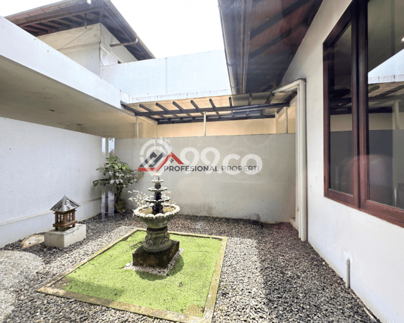 Rumah Elit Modern Tanpa Renovasi di Kemang Jakarta Selatan Rumah Elit Modern Tanpa Renovasi di Kemang Jakarta Selatan