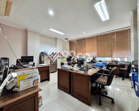 Kantor Bagus Dijual LB 200m2 Lokasi Strategis Jakarta Selatan Area Cocok untuk Berbisnis Kantor Bagus Dijual LB 200m2 Lokasi Strategis Jakarta Selatan Area Cocok untuk Berbisnis