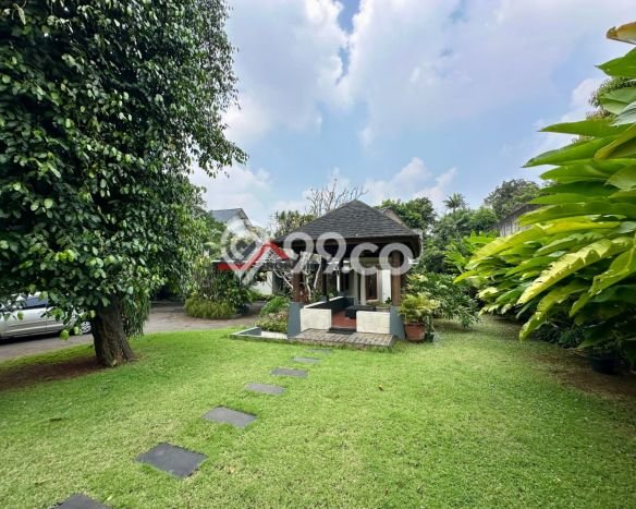 For Sale! Premium House LT 1925m2 Desain Elegan di Cipete For Sale! Premium House LT 1925m2 Desain Elegan di Cipete