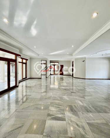Dijual Rumah Mewah Megah Dengan View Eksklusif di Kemang, Jakarta Selatan Dijual Rumah Mewah Megah Dengan View Eksklusif di Kemang, Jakarta Selatan