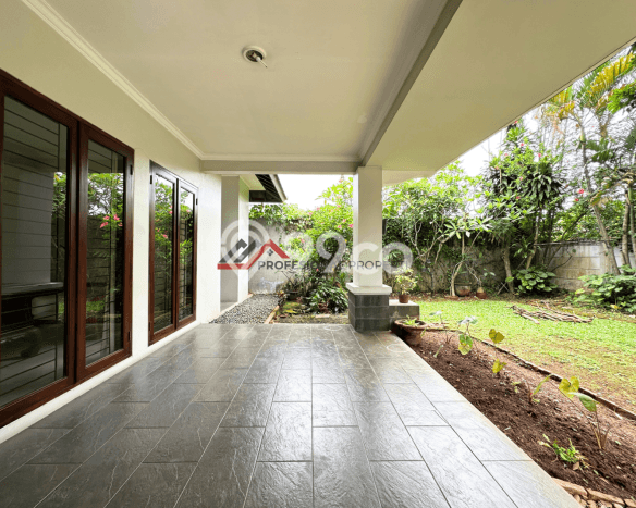 For Sale! Luxury House LT 739m2 Desain Modern di Kemang For Sale! Luxury House LT 739m2 Desain Modern di Kemang