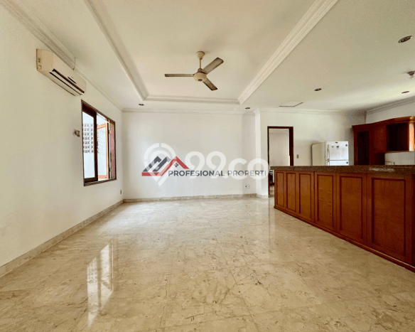 For Sale! Luxury House LT 1420m2 Desain Elegan di Kemang For Sale! Luxury House LT 1420m2 Desain Elegan di Kemang
