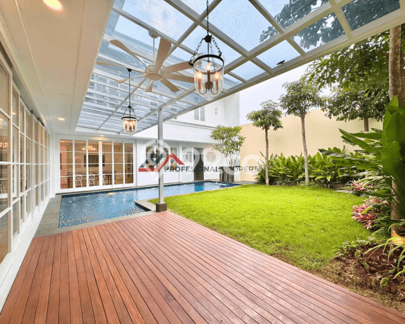 Rumah Elit Modern Siap Huni di Kemang Jakarta Selatan Rumah Elit Modern Siap Huni di Kemang Jakarta Selatan