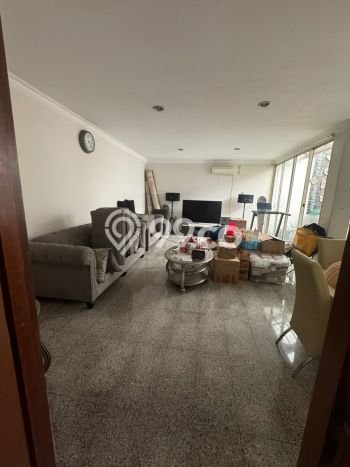 Rumah di Pondok Indah, Dekat Fasilitas, LT 227m² Rumah di Pondok Indah, Dekat Fasilitas, LT 227m²