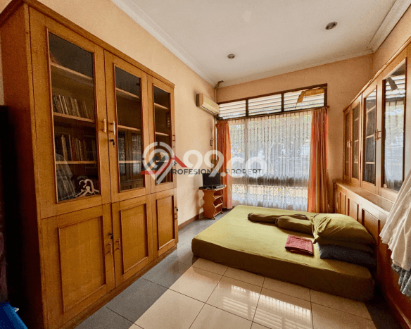 Rumah Elit Modern Tanpa Renovasi di Kemang Jakarta Selatan Rumah Elit Modern Tanpa Renovasi di Kemang Jakarta Selatan