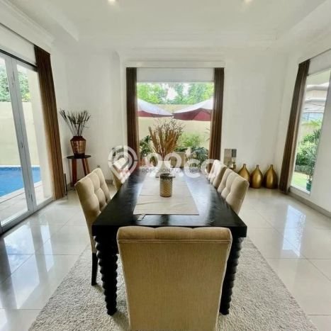 Rumah Mewah LB 389m2 Siap Huni Desain Elegan di Ampera, Jakarta Selatan Rumah Mewah LB 389m2 Siap Huni Desain Elegan di Ampera, Jakarta Selatan
