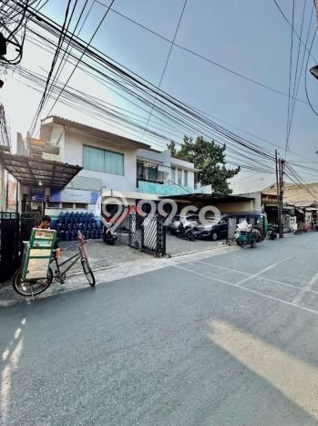 Siap Huni Hunian Elit 4 Kamar di Kebayoran Baru Dekat ke Mana Saja Siap Huni Hunian Elit 4 Kamar di Kebayoran Baru Dekat ke Mana Saja