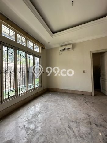 Dijual Rumah Luas Elegan Dengan View Cantik di Ampera, Jakarta Selatan Dijual Rumah Luas Elegan Dengan View Cantik di Ampera, Jakarta Selatan