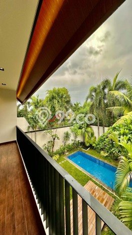 Hunian Elit LB 550m2 Siap Huni Desain Elegan di Kemang, Jakarta Selatan Hunian Elit LB 550m2 Siap Huni Desain Elegan di Kemang, Jakarta Selatan
