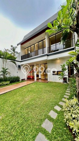Hunian Elit LB 550m2 Siap Huni Desain Elegan di Kemang, Jakarta Selatan Hunian Elit LB 550m2 Siap Huni Desain Elegan di Kemang, Jakarta Selatan