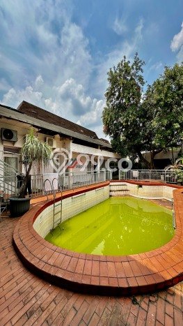 Kantor Dijual di Prime Area Jakarta Selatan Luas 1000m2 Kantor Dijual di Prime Area Jakarta Selatan Luas 1000m2