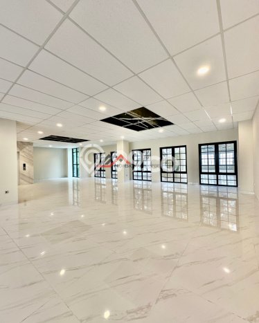 Kantor di Pasar Minggu, Luas 800m², Lokasi Berkembang, Mainroad Kantor di Pasar Minggu, Luas 800m², Lokasi Berkembang, Mainroad
