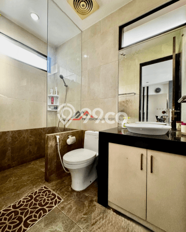 Rumah di Cilandak, Jakarta Selatan, Luas 263m² LB 350m² - JUAL CEPAT! Rumah di Cilandak, Jakarta Selatan, Luas 263m² LB 350m² - JUAL CEPAT!