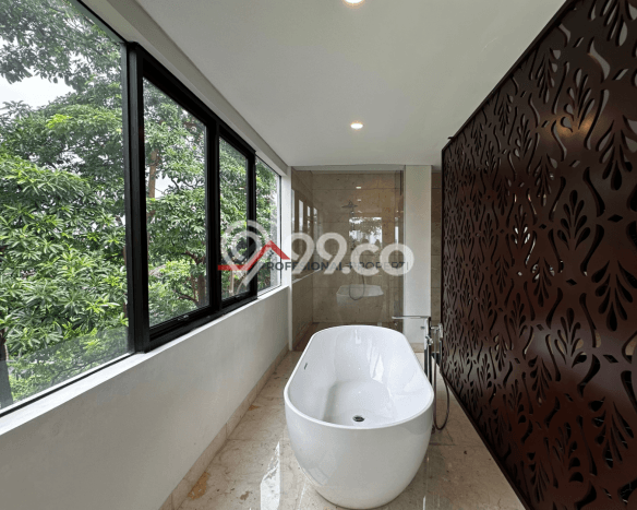 Rumah Elit LB 550m2 Siap Huni Desain Elegan di Kemang, Jakarta Selatan Rumah Elit LB 550m2 Siap Huni Desain Elegan di Kemang, Jakarta Selatan